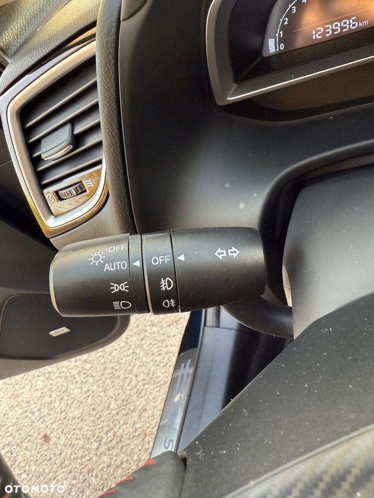 Mazda 3 SKYACTIV-G 2.0 M-Hybrid SELECTION - 28