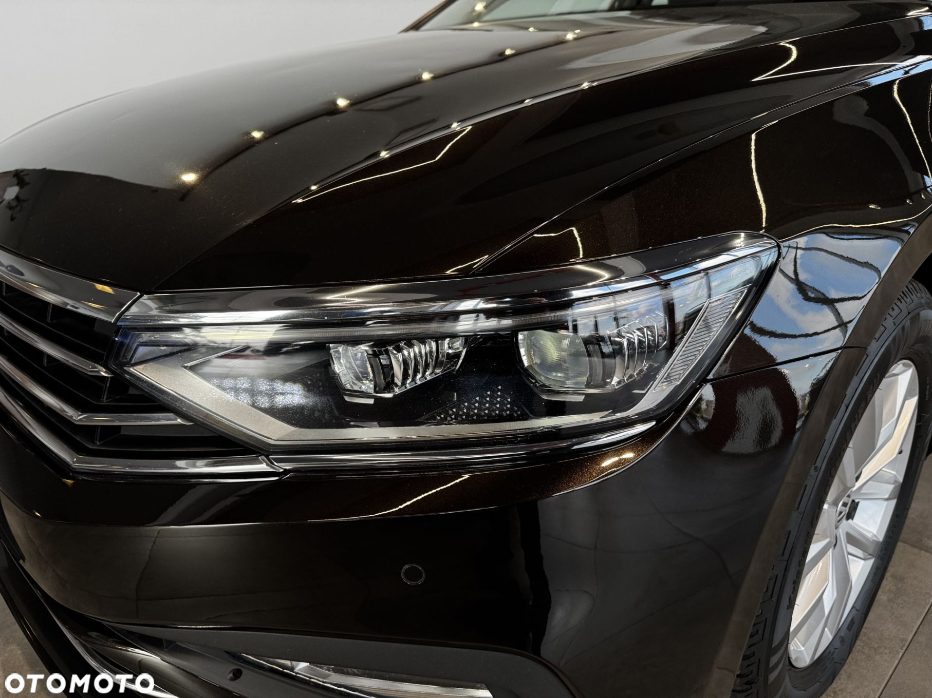 Volkswagen Passat - 10