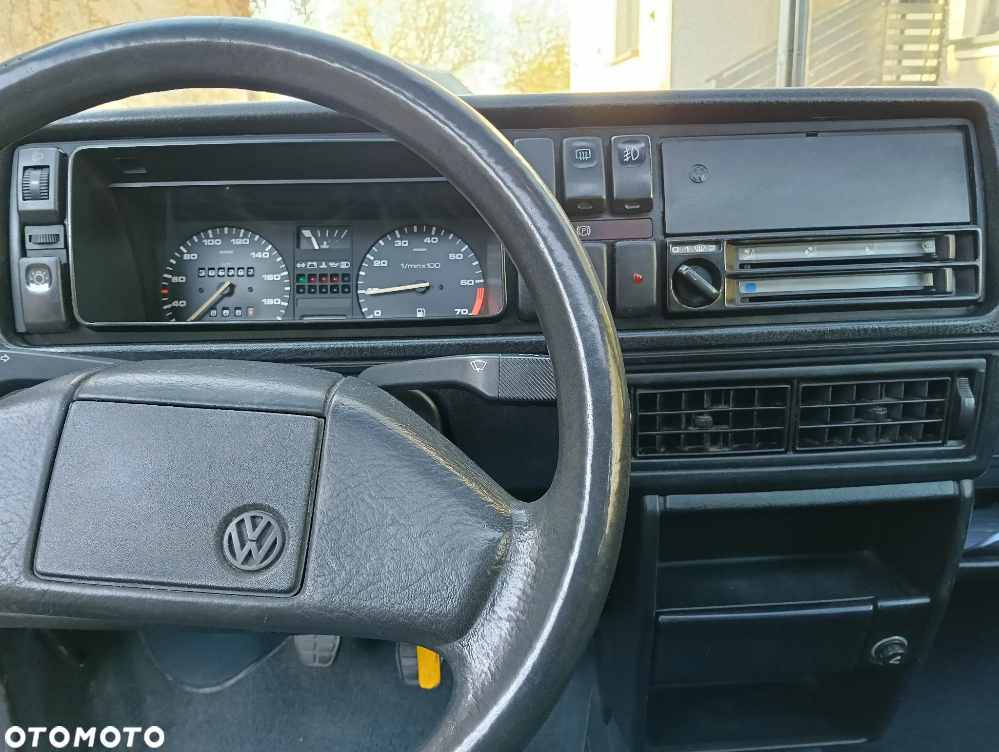 Volkswagen Golf 1.3 CL - 19