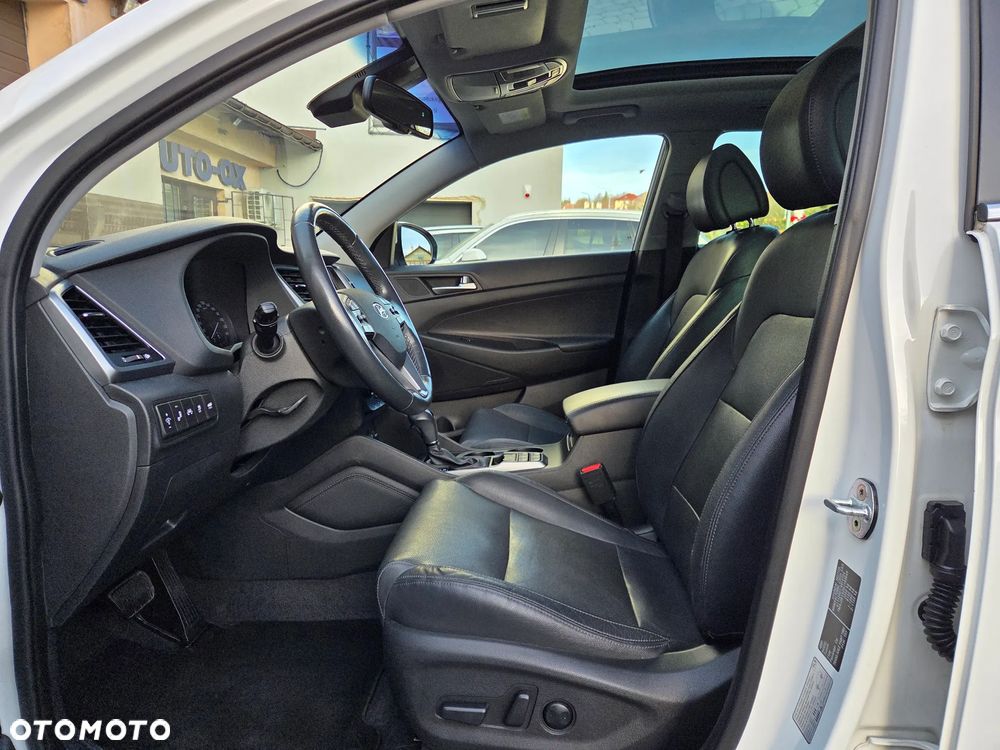 Hyundai Tucson 2.0 CRDI 4WD Automatik Premium - 8