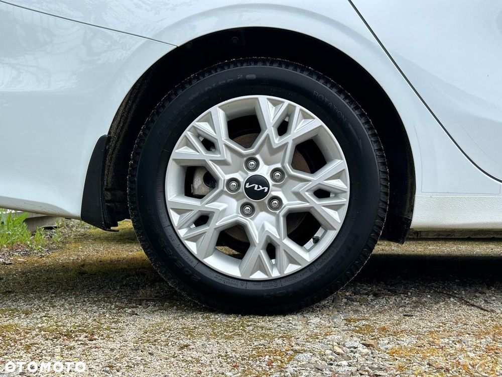 Kia Ceed 1.5 T-GDI M - 35