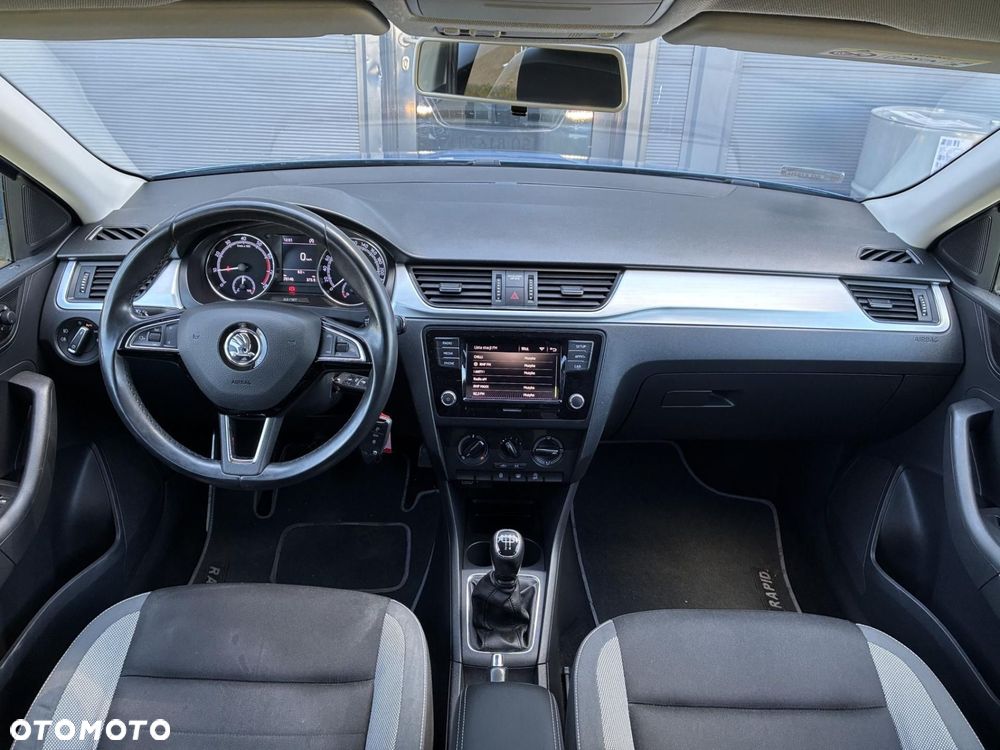 Skoda RAPID 1.0 TSI Ambition - 16