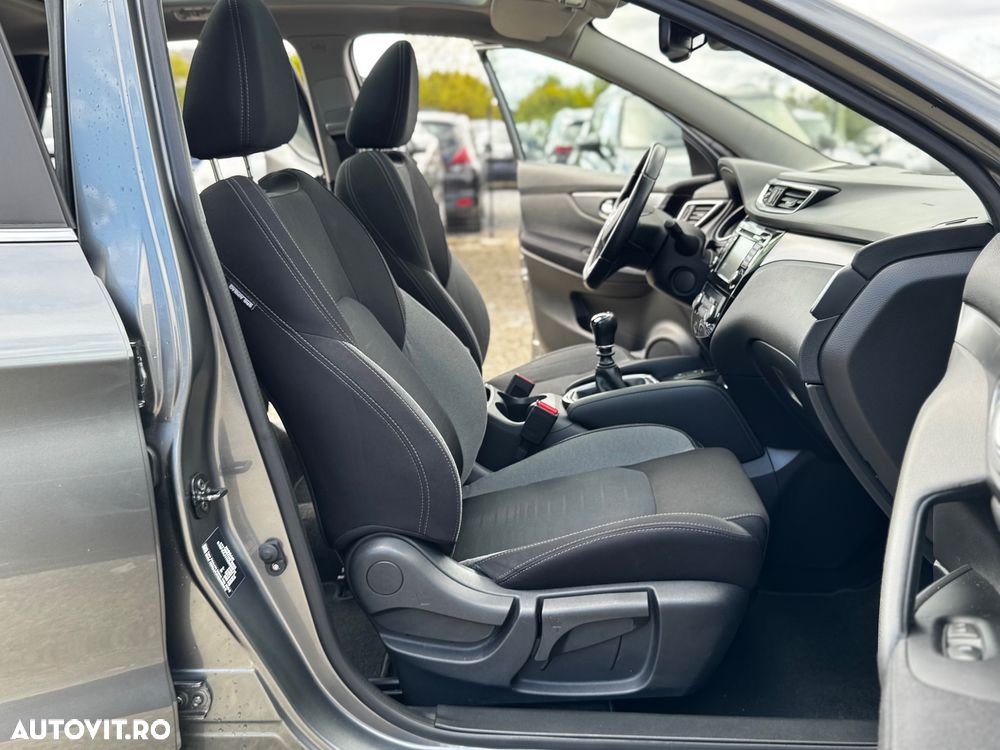 Nissan Qashqai 1.6 DIG-T TEKNA - 15