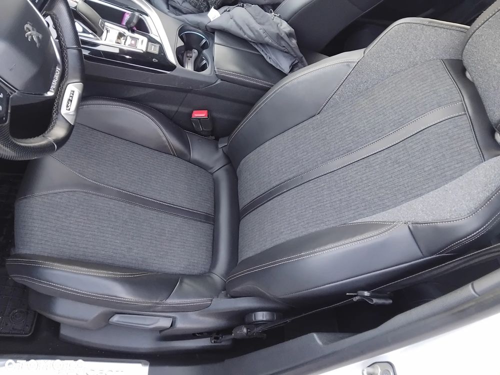 Peugeot 3008 THP 165 EAT6 Stop & Start Allure - 28