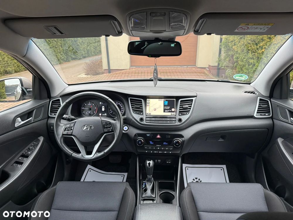 Hyundai Tucson 2.0 CRDI 4WD Automatik Style - 21