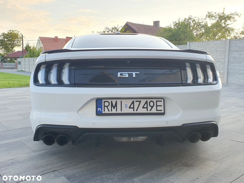 Ford Mustang - 13