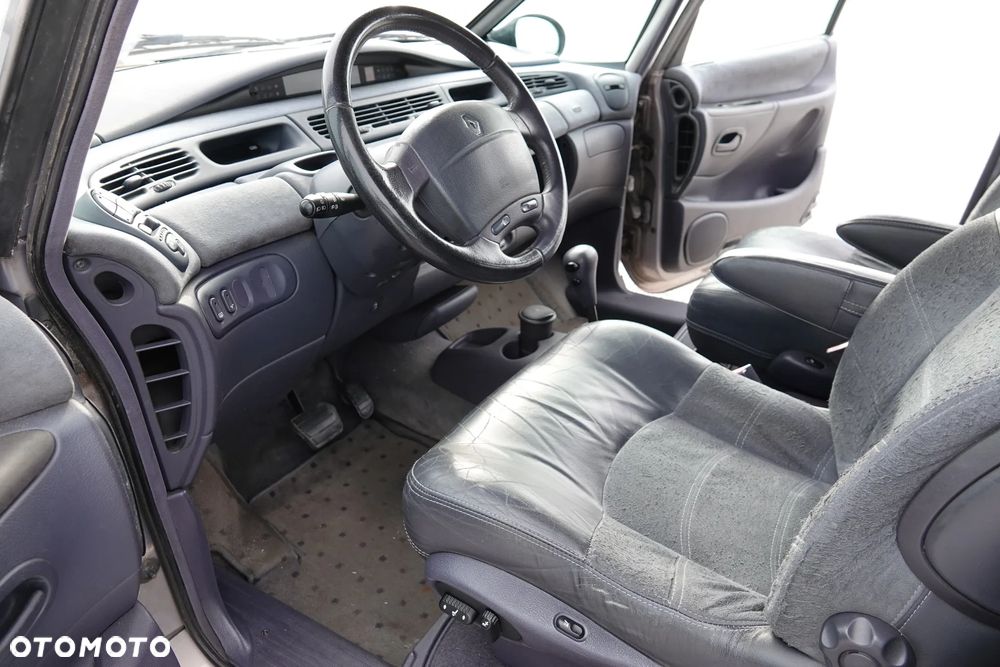 Renault Grand Espace - 18