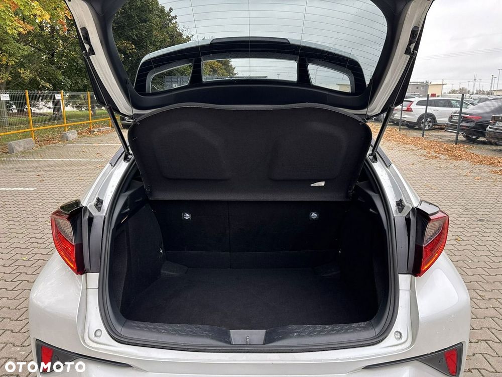 Toyota C-HR 1.8 Hybrid GPF Style - 21
