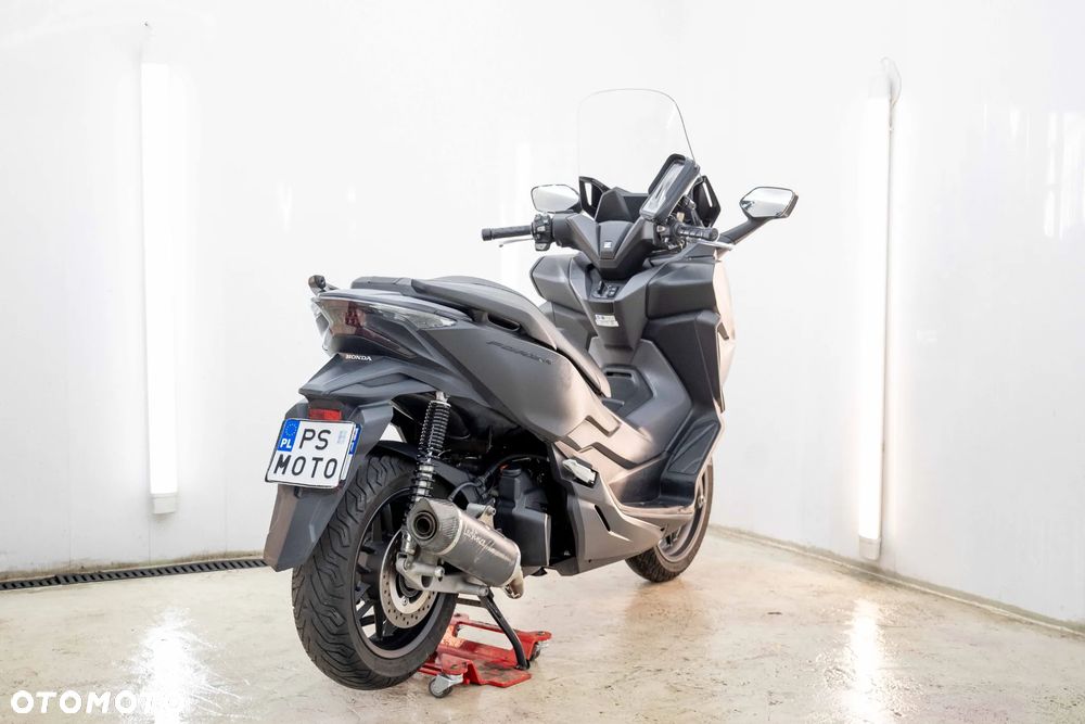 Honda NSS - 6