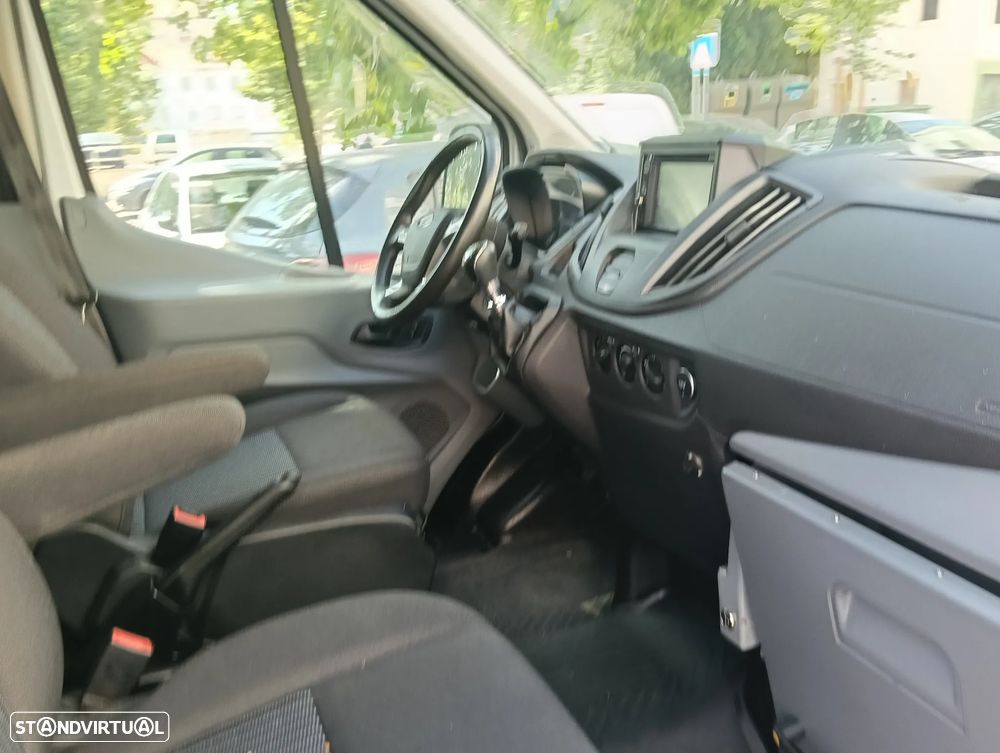 Ford Transit - 36