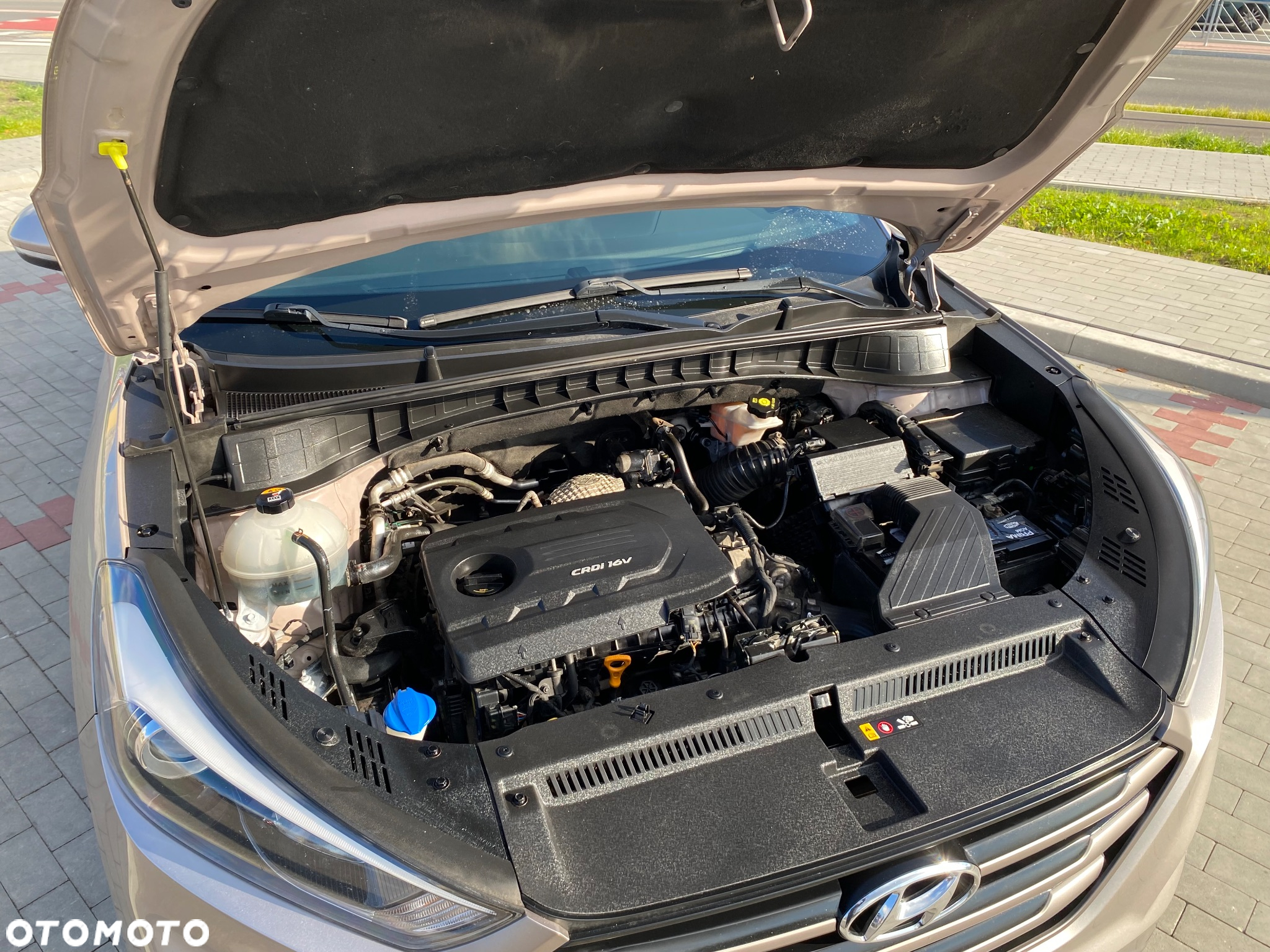 Hyundai Tucson 1.7 CRDI BlueDrive Comfort 2WD DCT - 17