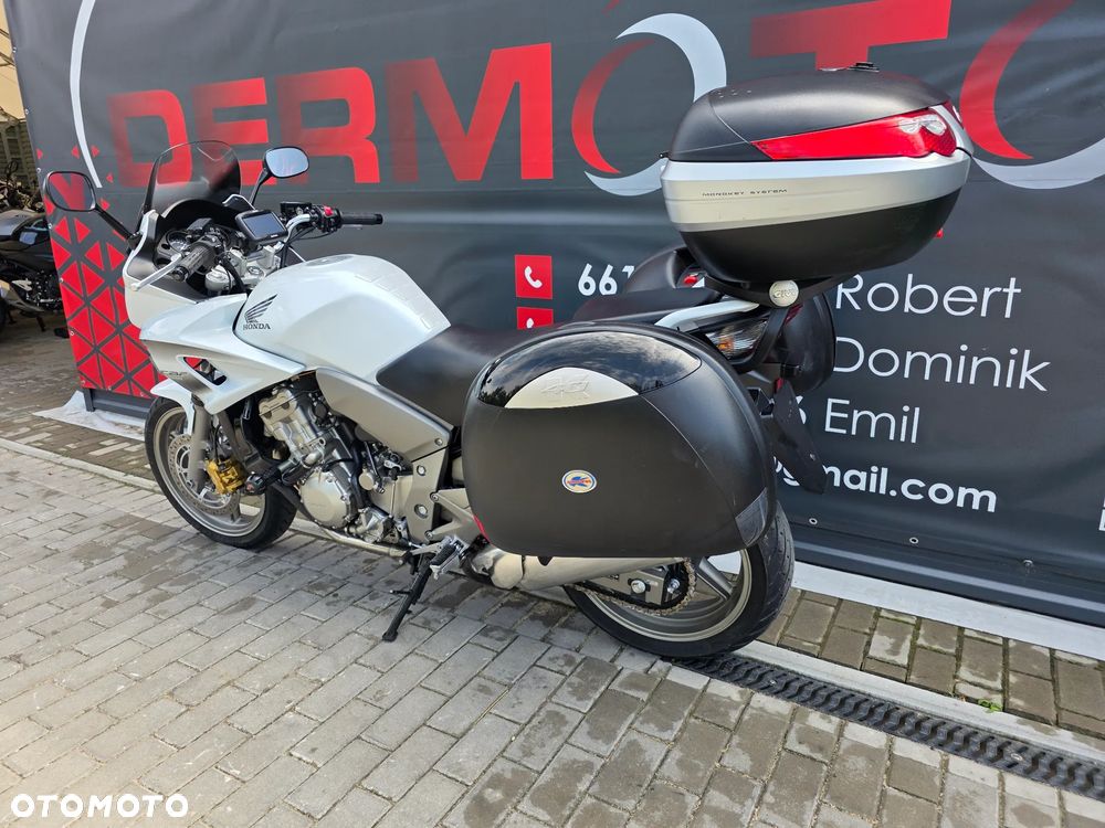 Honda CBF - 7