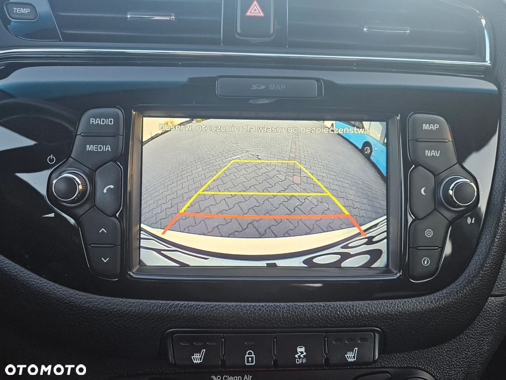 Kia Ceed 1.6 CRDi 136 ISG Dream-Team Edition - 28