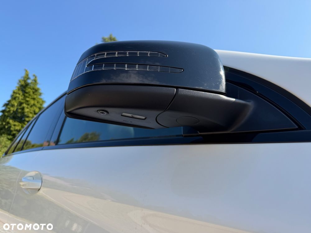 Mercedes-Benz GLE - 19