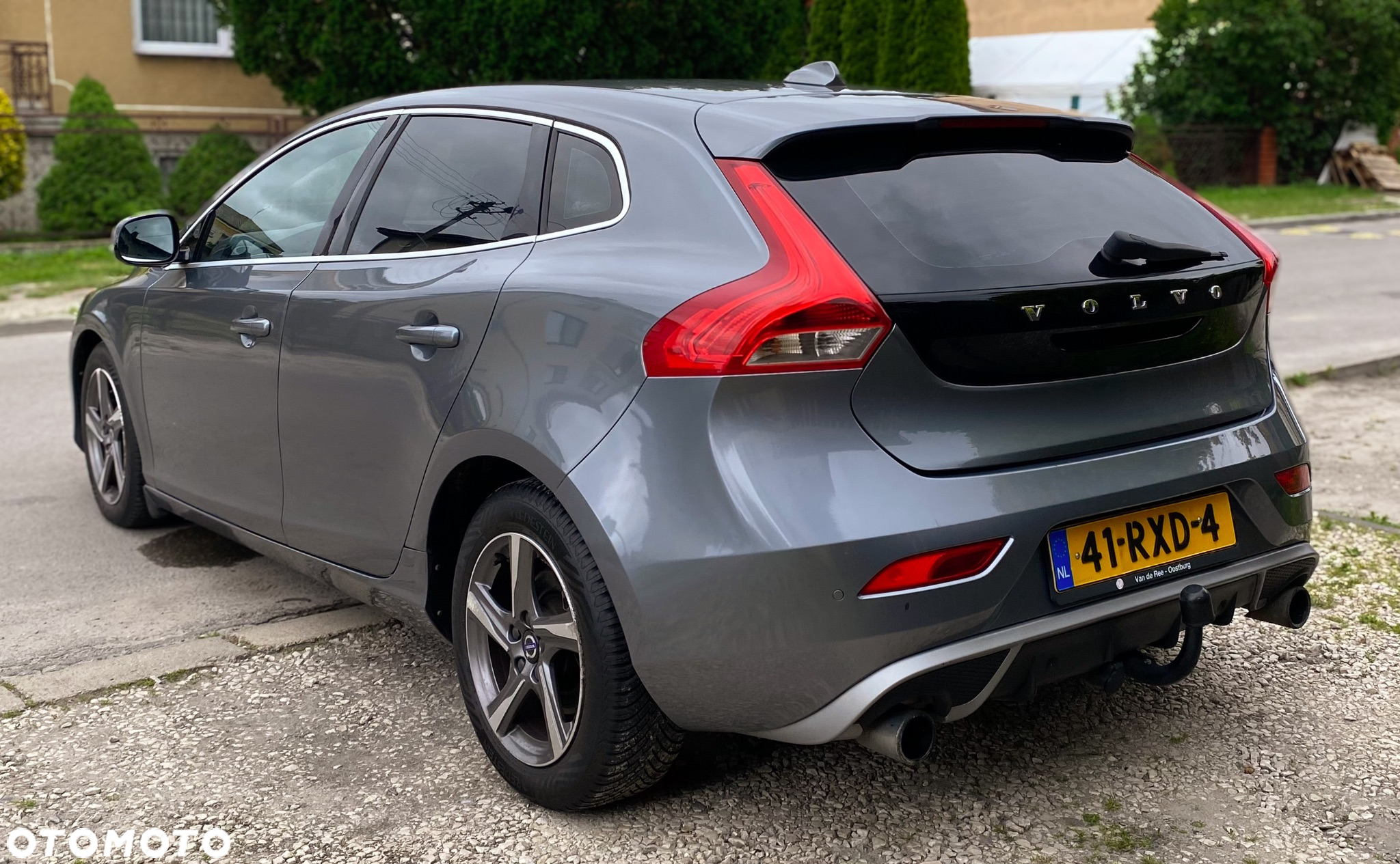 Volvo V40 D2 R-Design - 7