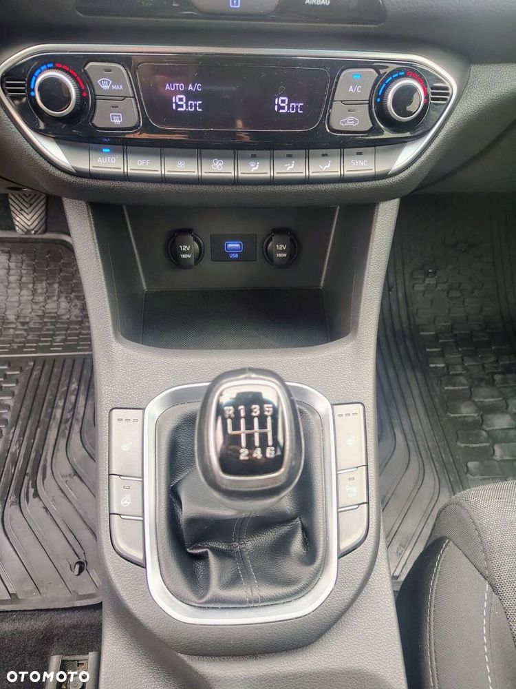 Hyundai i30 1.0 T-GDI Smart - 15