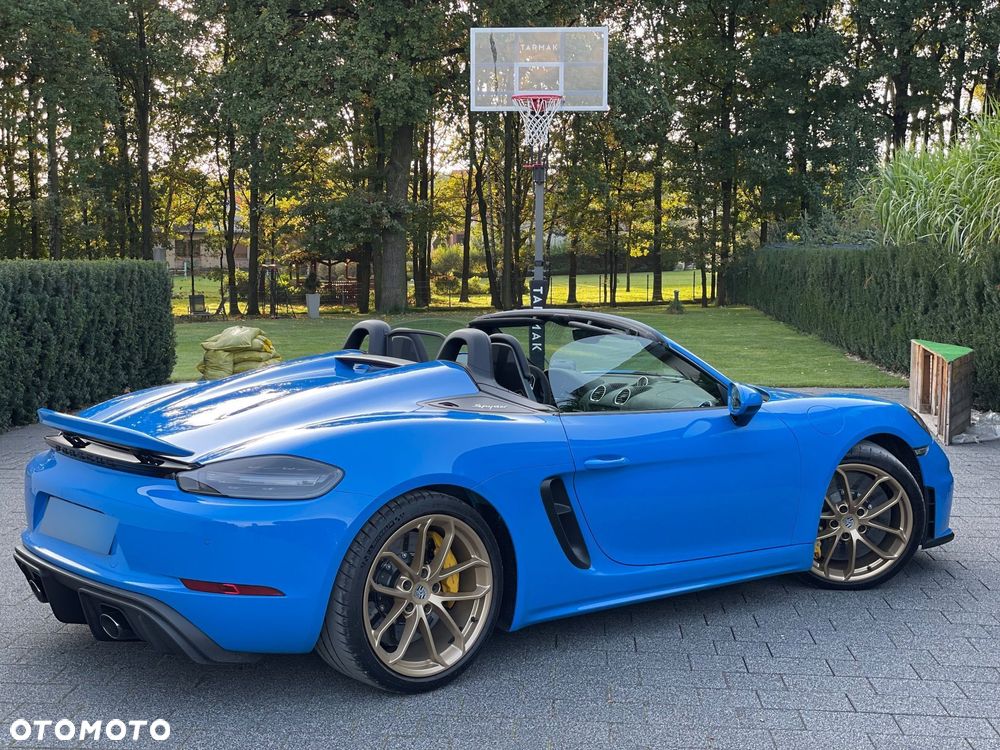 Porsche 718 Spyder - 6
