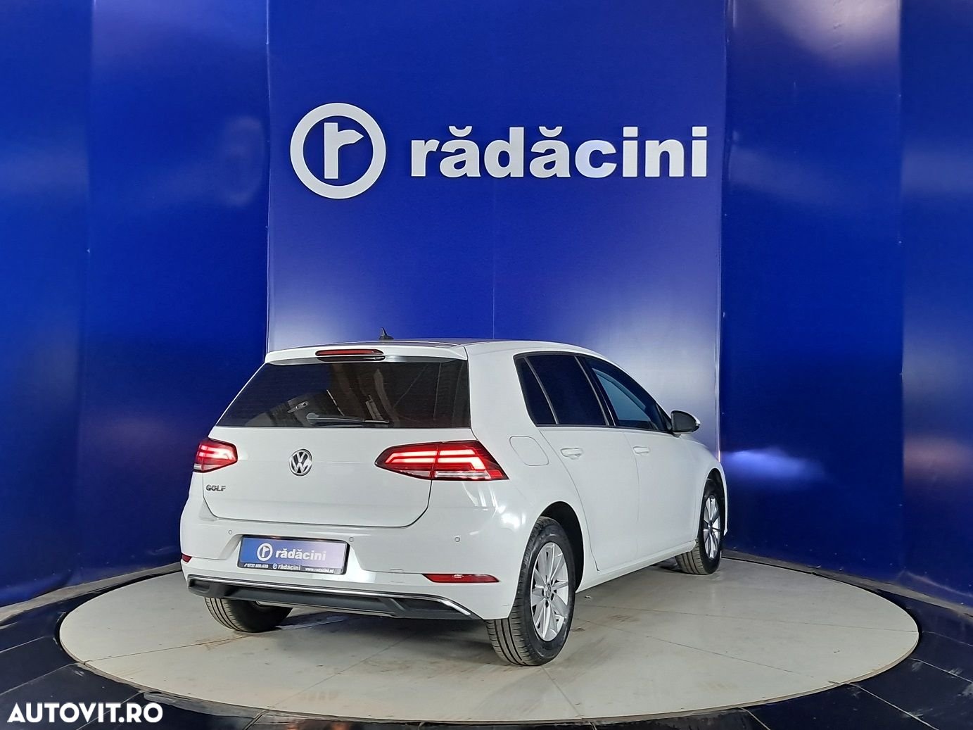 Volkswagen Golf - 7