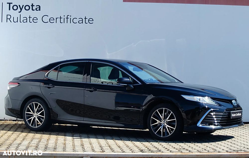 Toyota Camry 2.5 Exclusive - 5