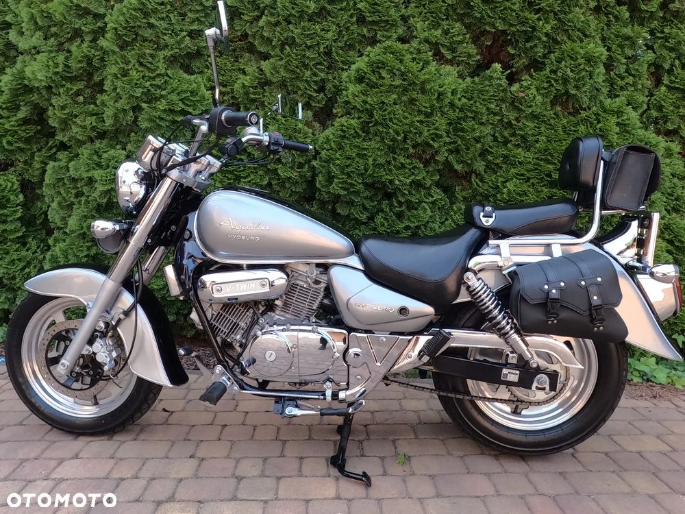 Hyosung GV - 18