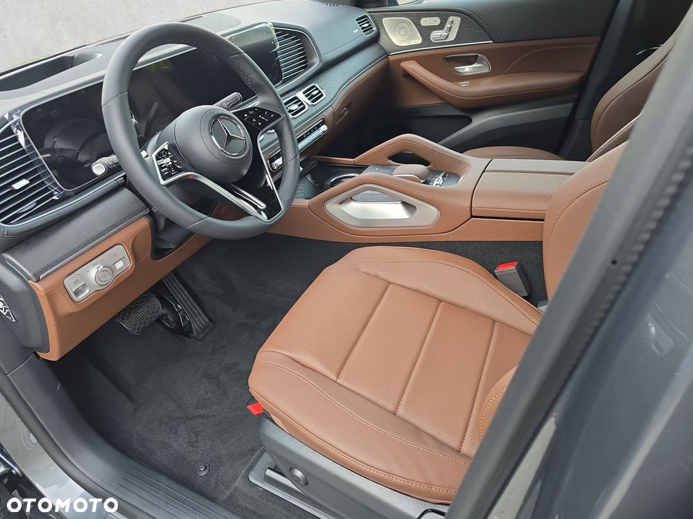 Mercedes-Benz GLE - 11