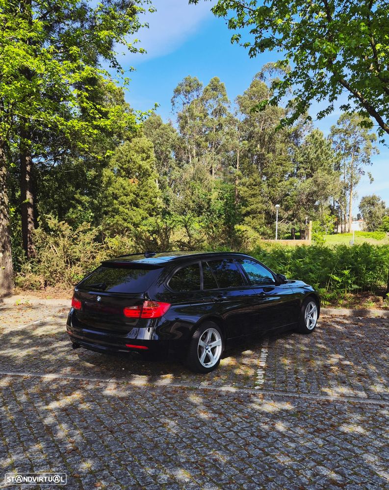 BMW 316 i Sport Line - 15