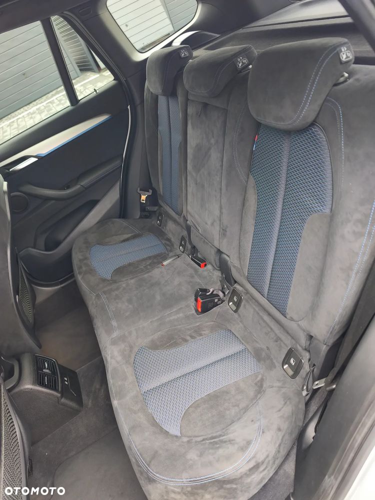 BMW X1 sDrive20i GPF M Sport - 24