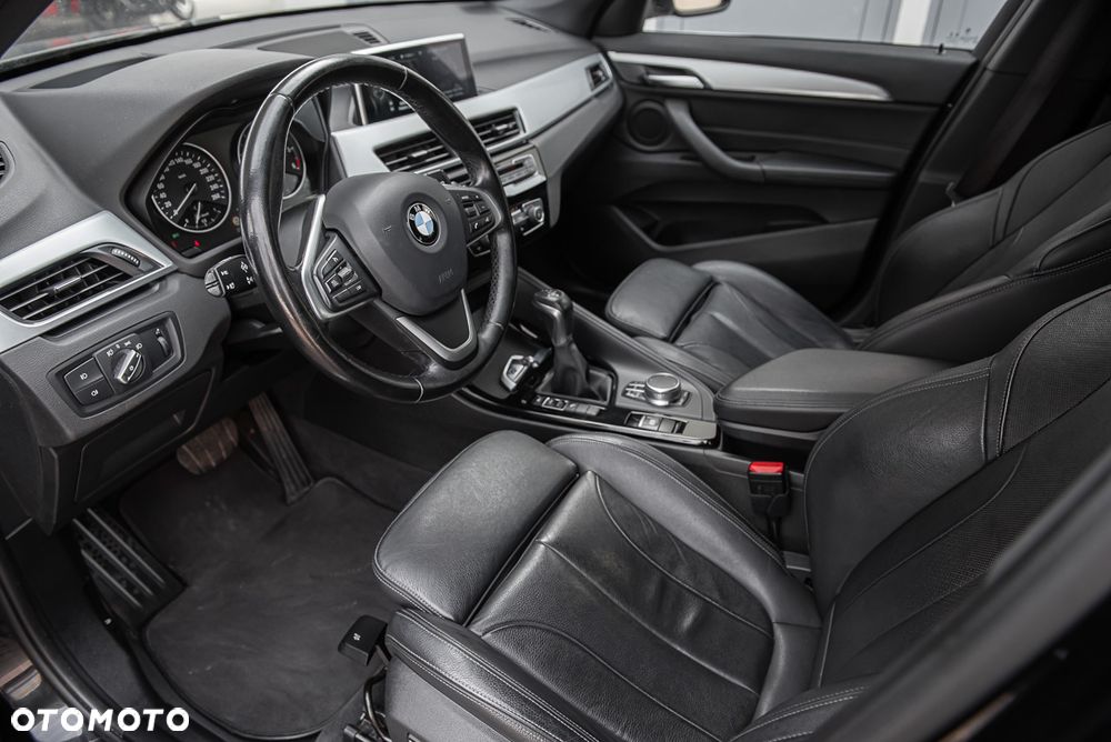 BMW X1 xDrive18d xLine sport - 15