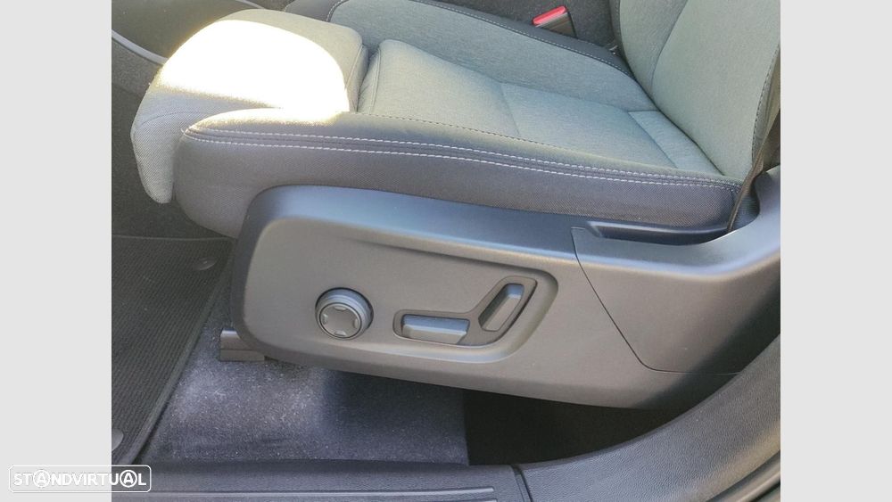 Volvo XC 40 1.5 T2 Plus Dark Auto - 16