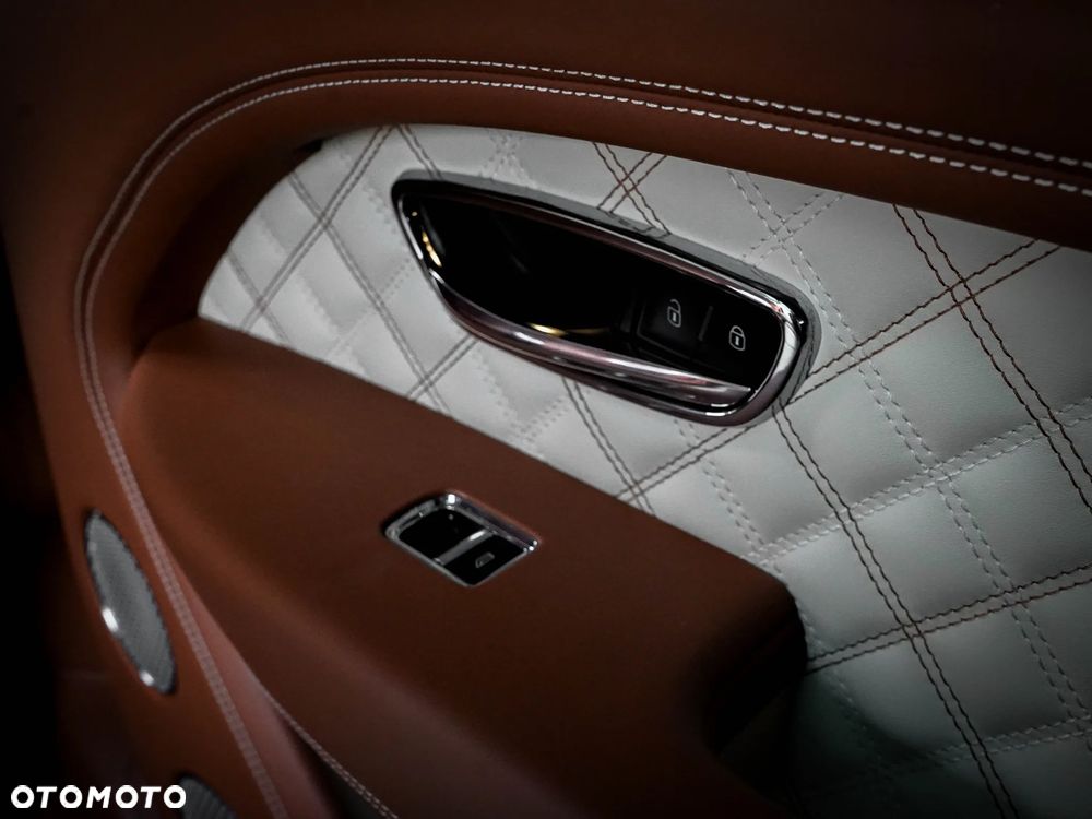 Bentley Bentayga - 22