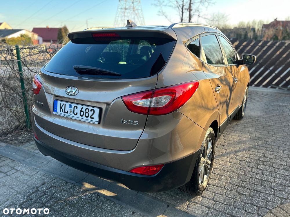 Hyundai ix35 1.6 2WD Fifa World Cup Edition - 8