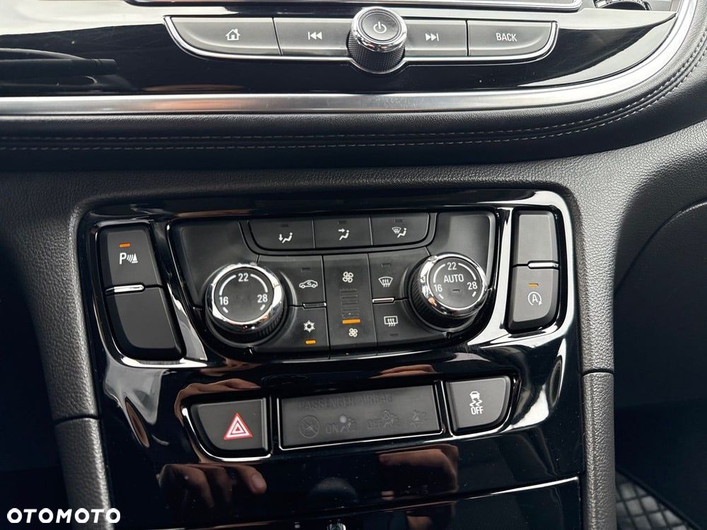 Opel Mokka X - 22