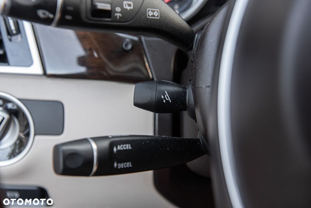 Mercedes-Benz GLE - 33