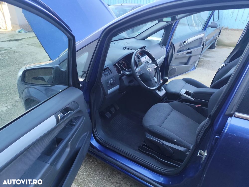 Opel Zafira 1.9 CDTI Sport - 7