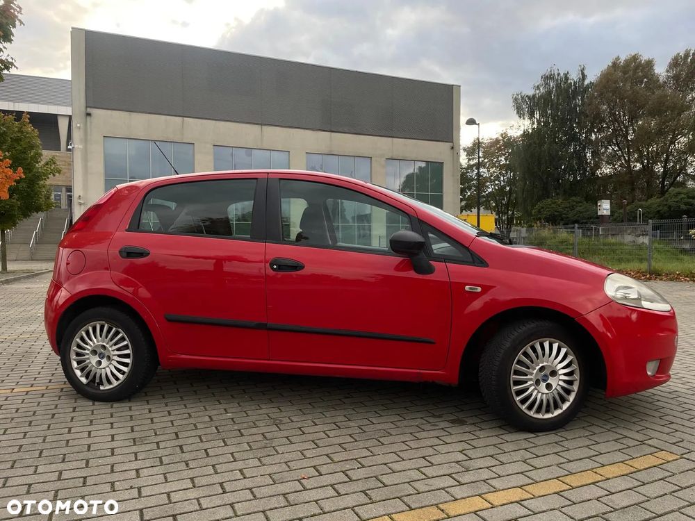 Fiat Grande Punto 1.4 8V Active - 6