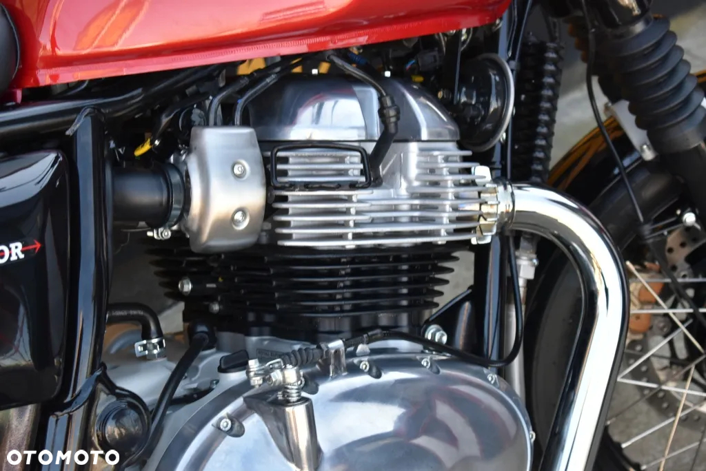 Royal Enfield Interceptor - 30