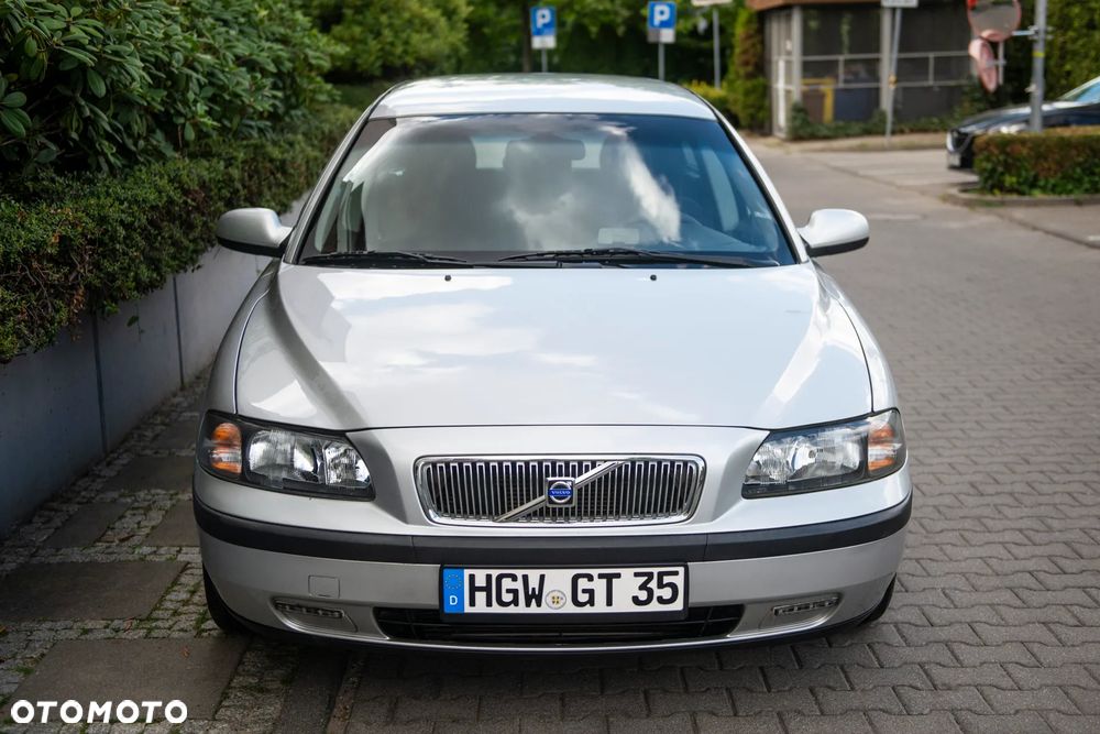 Volvo V70 2.4 Optima - 1
