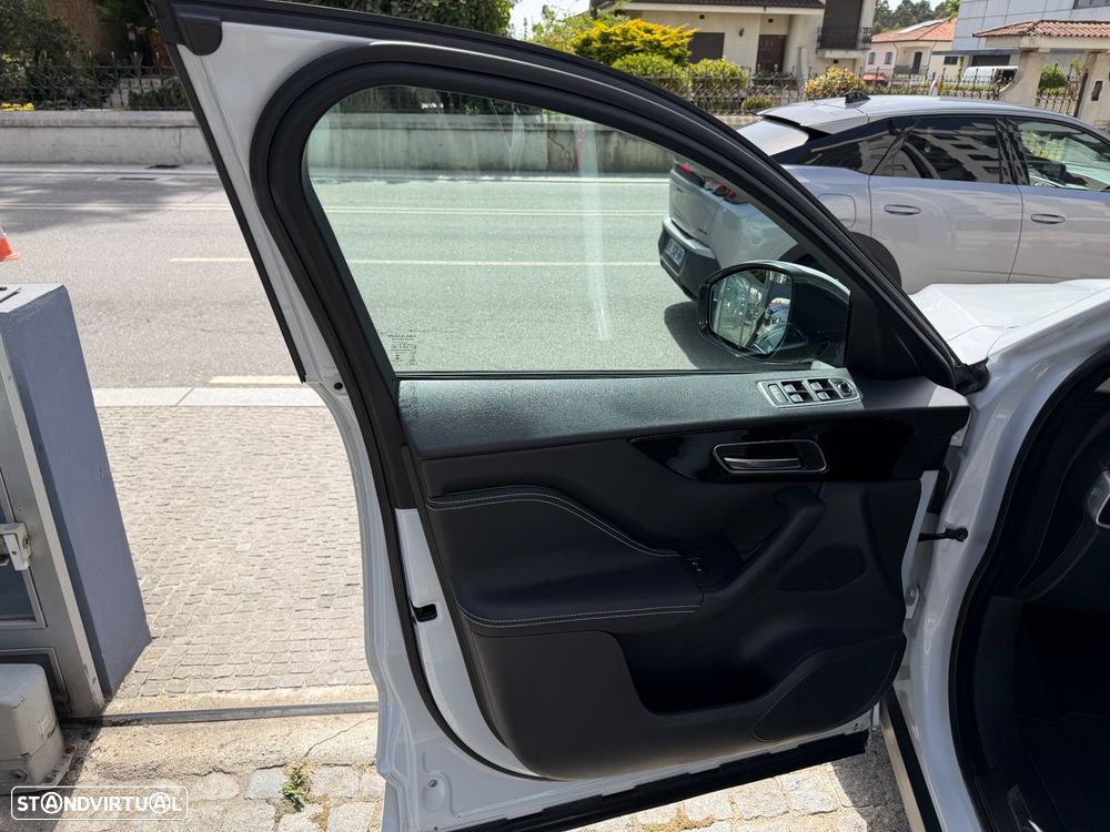 Jaguar F-Pace 20d Aut. R-Sport - 22