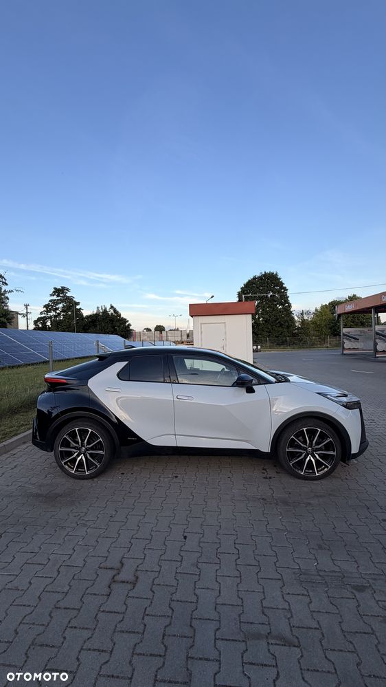 Toyota C-HR+ - 3