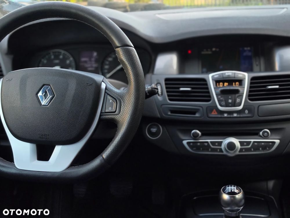 Renault Laguna - 31