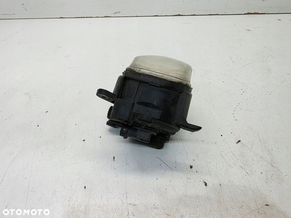 HALOGEN LEWY PRZÓD AUDI A4 B8 A5 8T 8T0941699 1/25 OK - 2