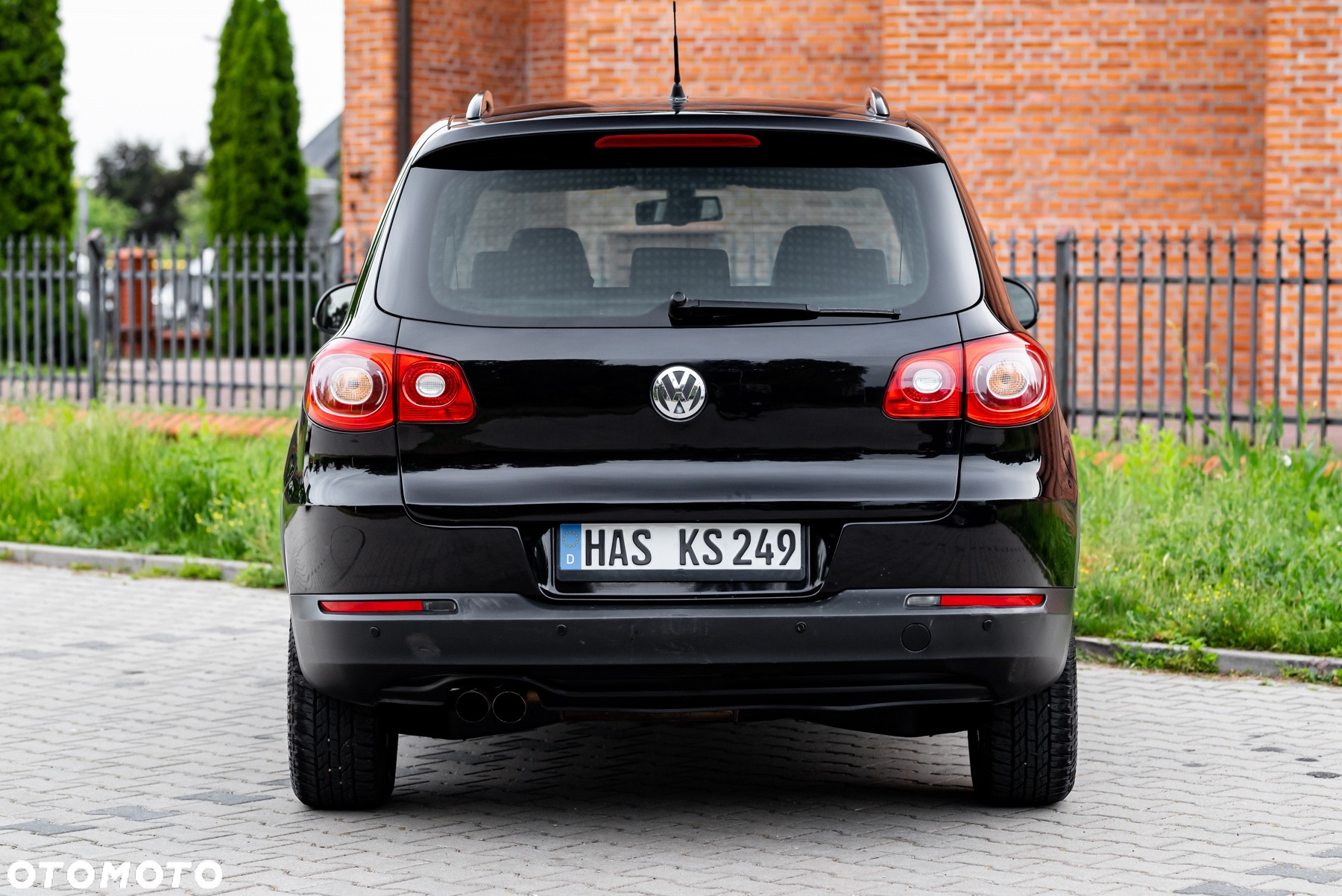 Volkswagen Tiguan - 8
