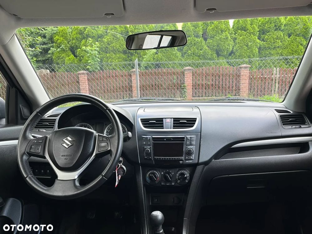 Suzuki Swift - 8