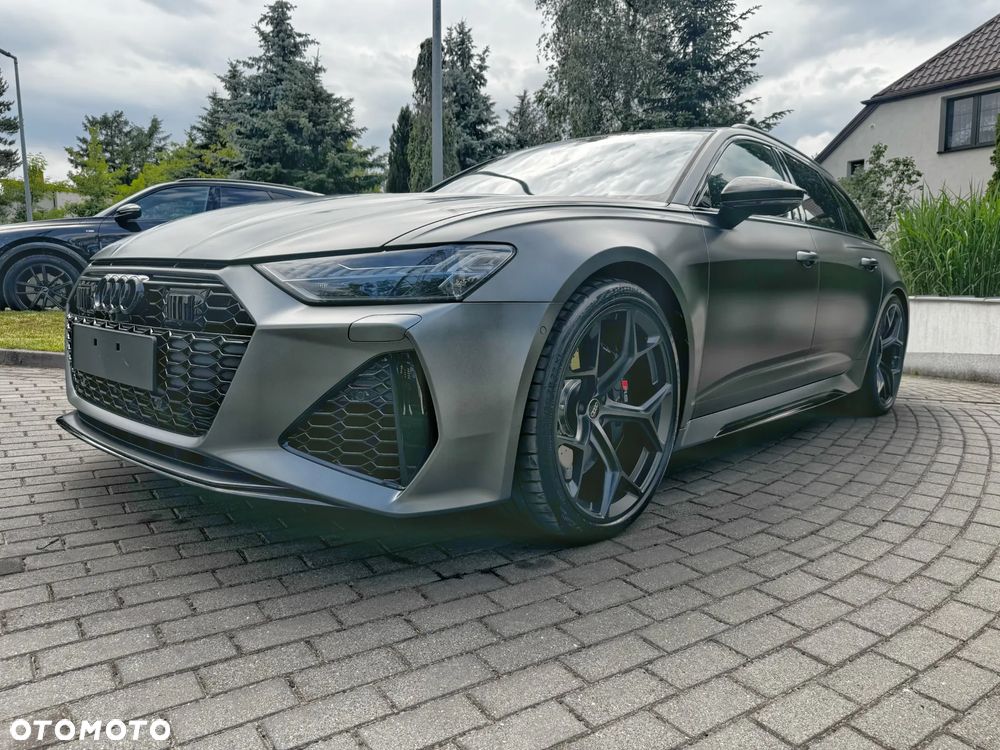 Audi RS6 Avant - 2