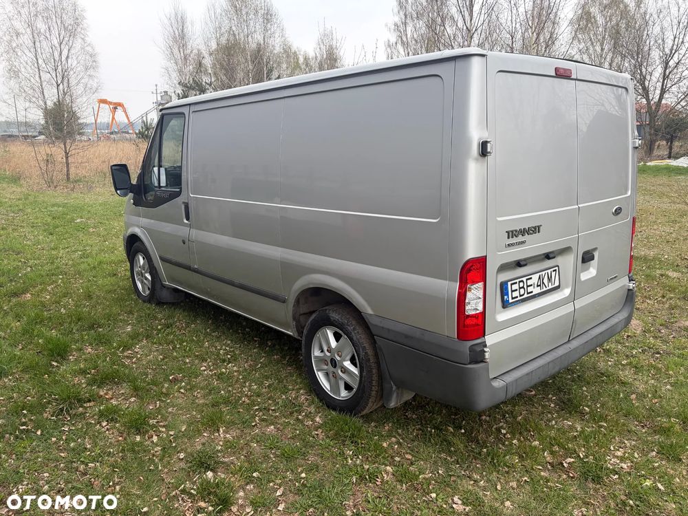 Ford TRANSIT - 3
