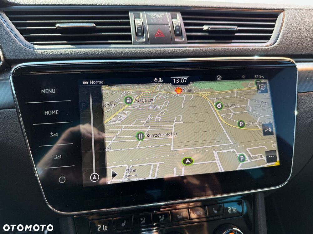 Skoda Superb 2.0 TDI SCR Sportline DSG - 30