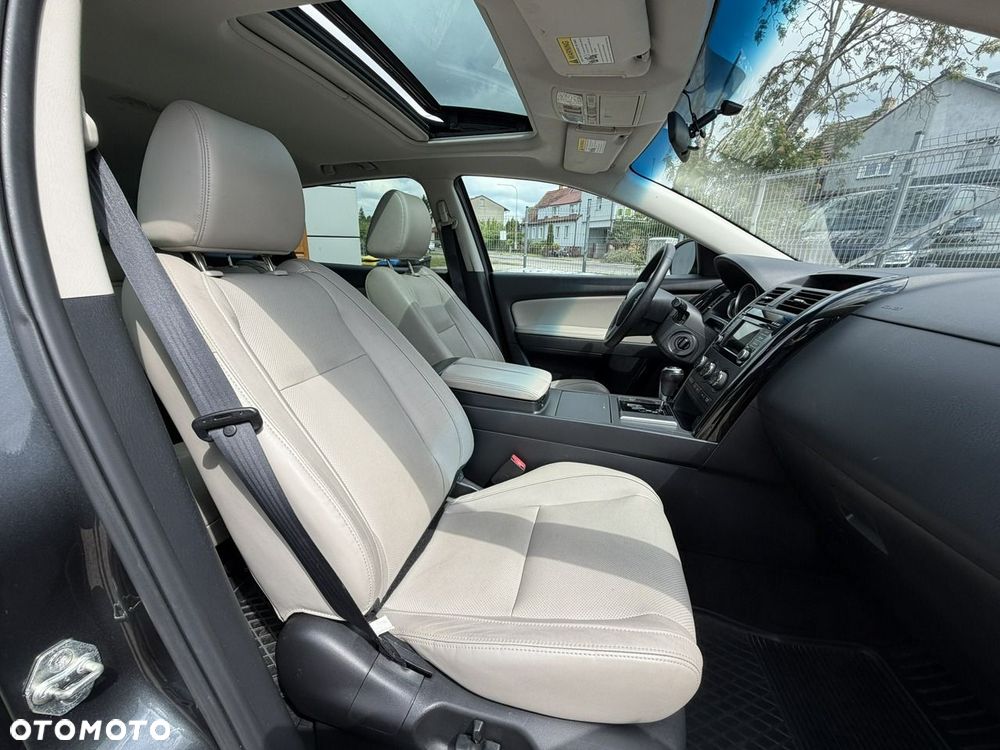 Mazda CX-9 - 14