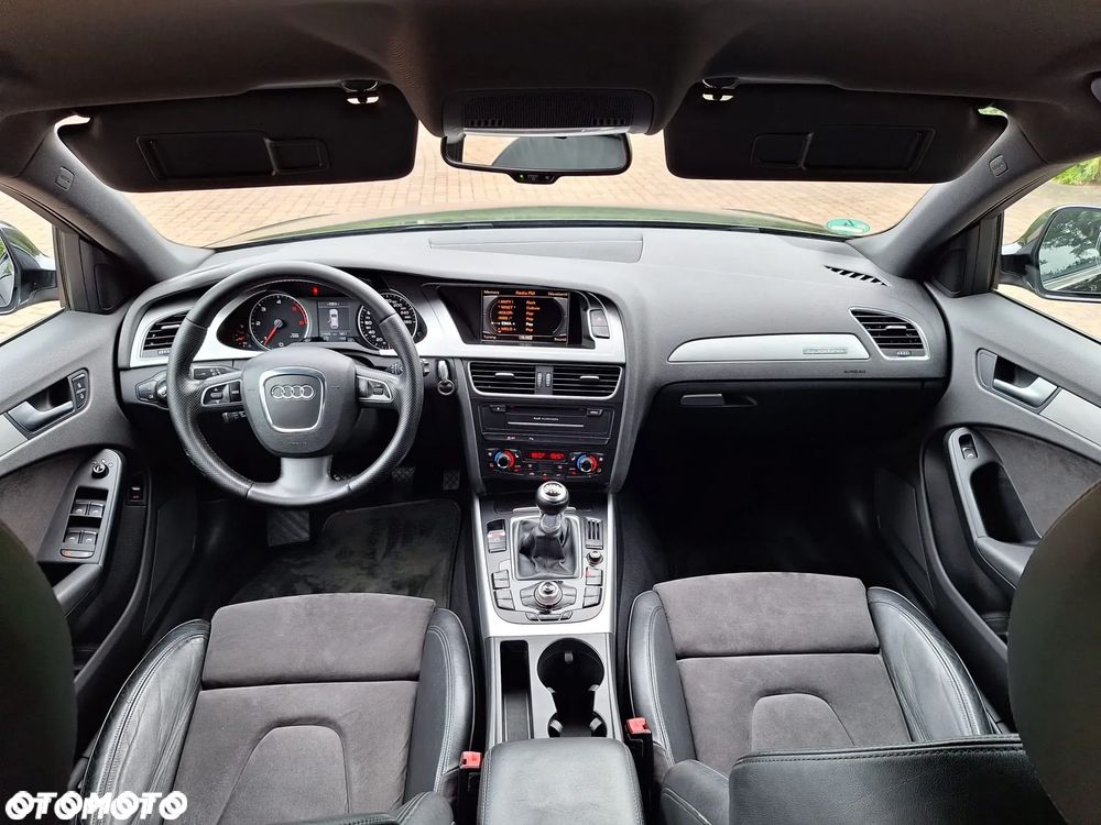 Audi A4 Allroad 2012 photo 2