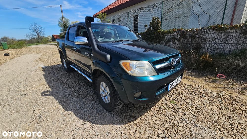 Toyota Hilux 4x4 Double Cab - 4