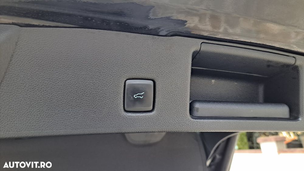 Ford Kuga 2.0 EcoBlue 4x4 Aut. TITANIUM X - 13